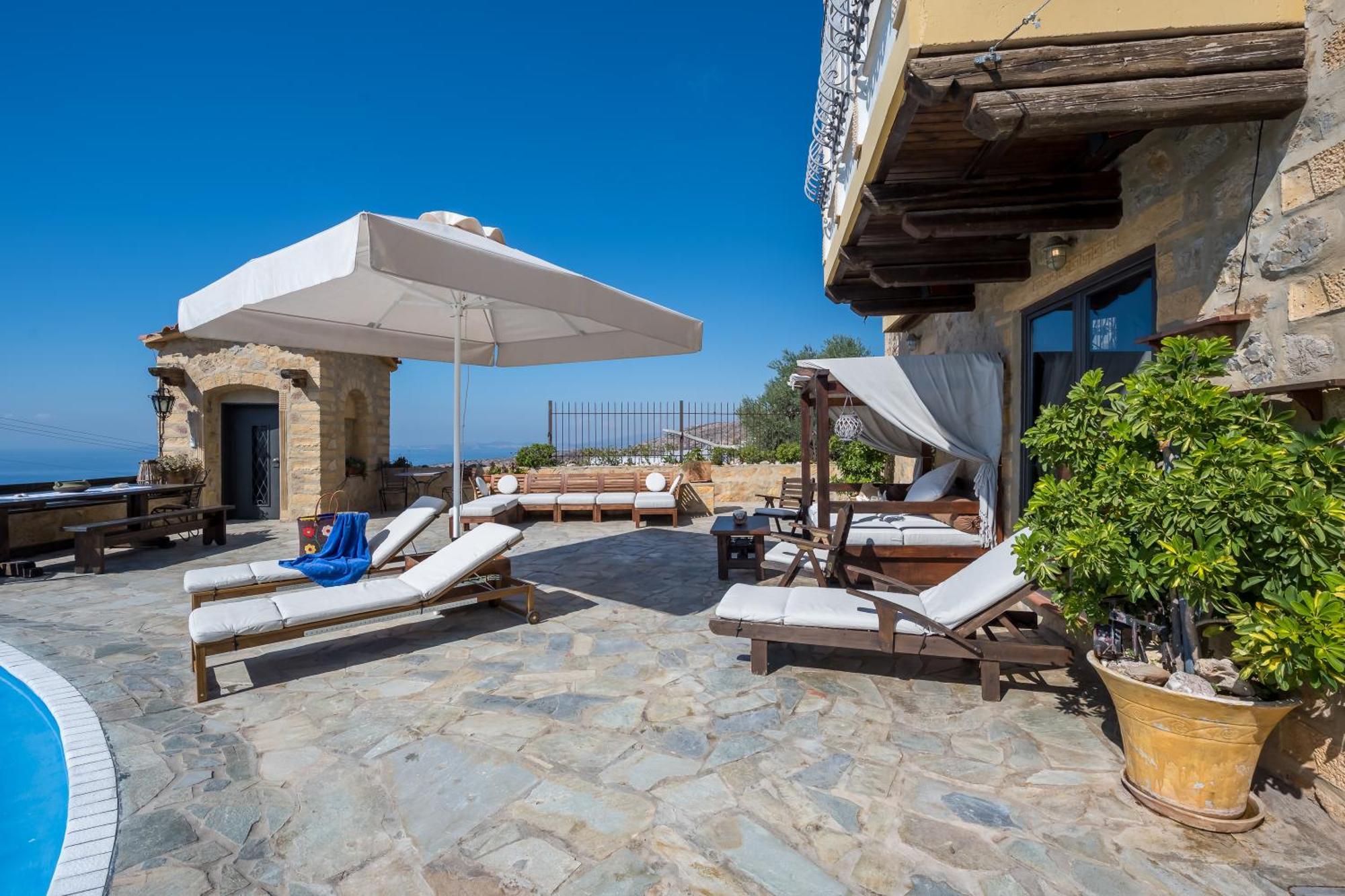 Villa Four Seasons Stonework Castle Lagonisi Exterior foto